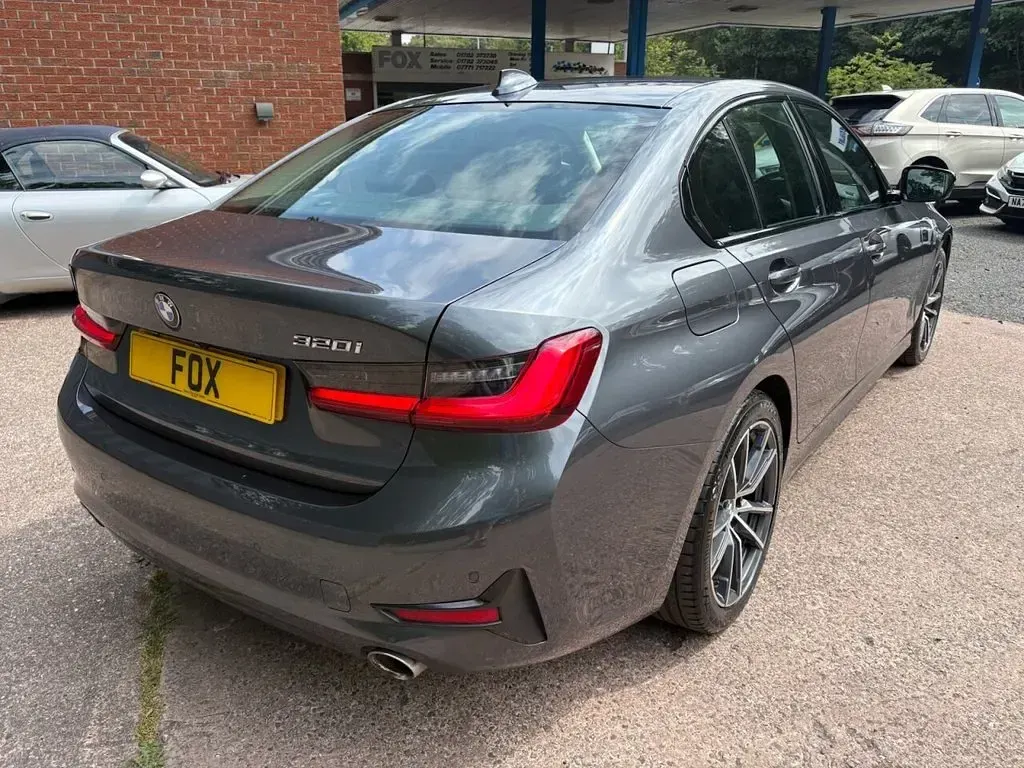 Used BMW 320 Sport Line 184 HP (135 kW) 2021 Grey Sedan