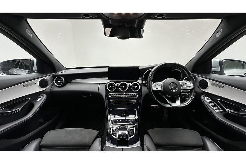 Used Mercedes C300 AMG Line Premium 245 HP (180 kW) 2019 Silver Estate
