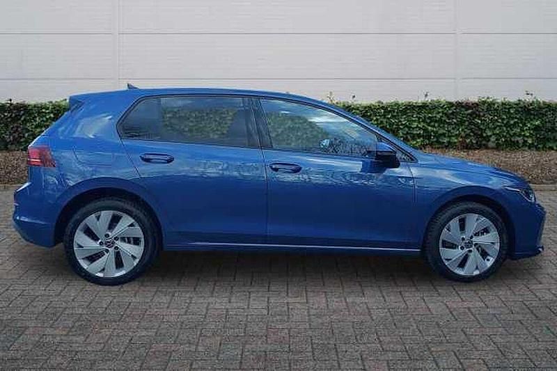 Used VW Golf VIII Match 204 HP (150 kW) 2026 Anemone blue Hatchback