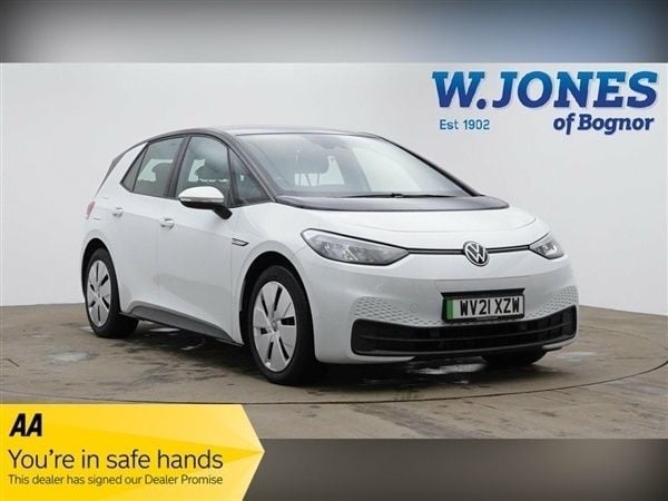 White Used 2021 VW ID.3 Pro Performance Hatchback | £11,325 (Fair price) - Image 1/1