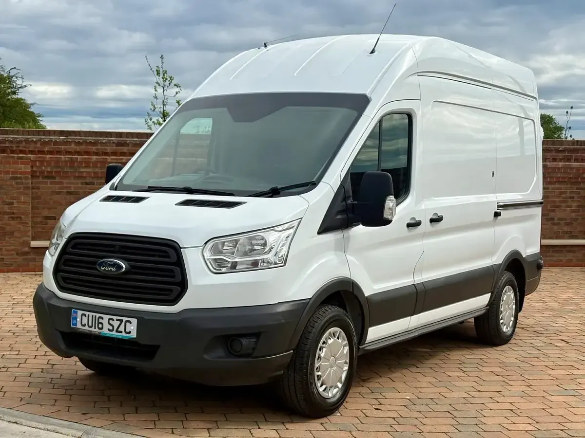Used Ford Transit 155 HP (114 kW) 2016 White Van