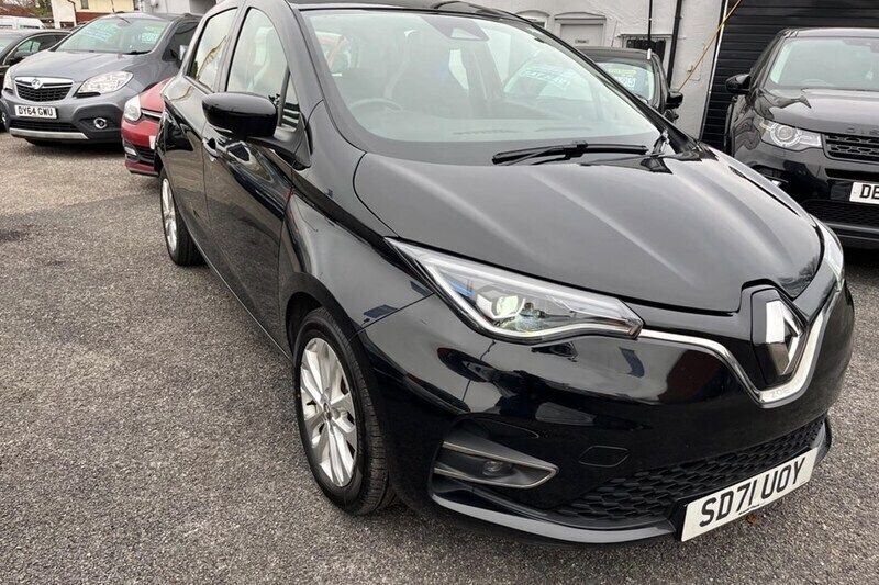 Black Used 2021 Renault Rapid Iconic Hatchback | £8,995 (Fair price) - Image 1/1