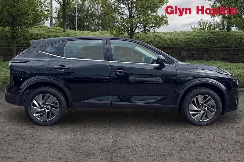 Used Nissan Qashqai Acenta Premium 2024 Black SUV