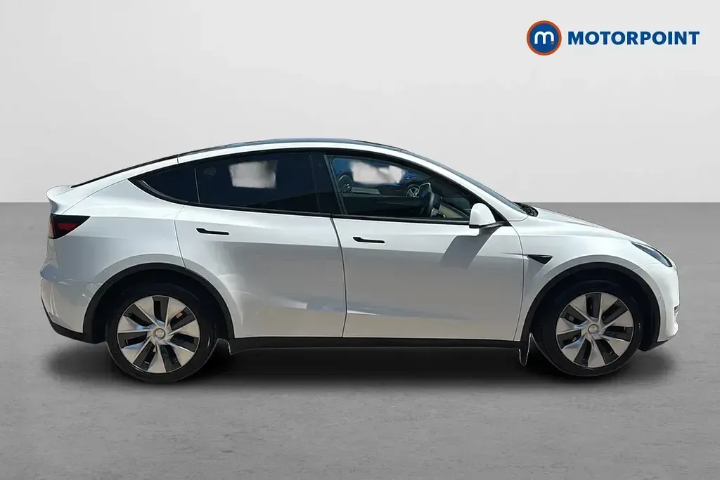 Used Tesla Model Y Long Range AWD 378 kW (514 HP) 2022 White SUV