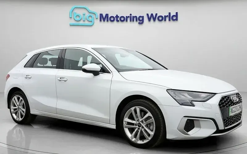 Used Audi A3 Sportback e-tron Sport 204 HP (150 kW) 2023 Hatchback
