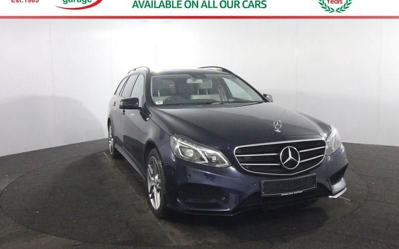 Used Mercedes E220 Premium 177 HP (130 kW) 2016 Blue Estate