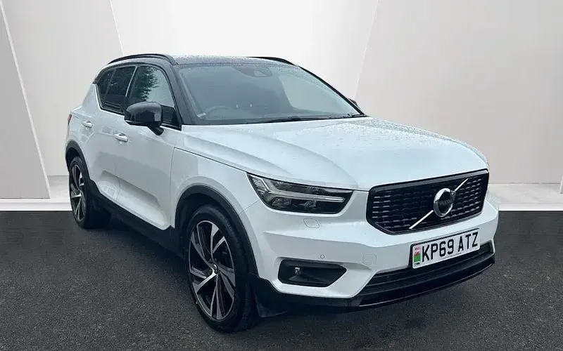 Used Volvo XC40 R-Design Pro 150 HP (110 kW) 2020 SUV