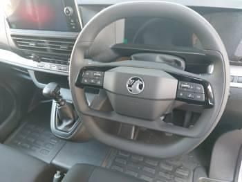 New Vauxhall Vivaro 150 HP (110 kW) 2026 White MPV