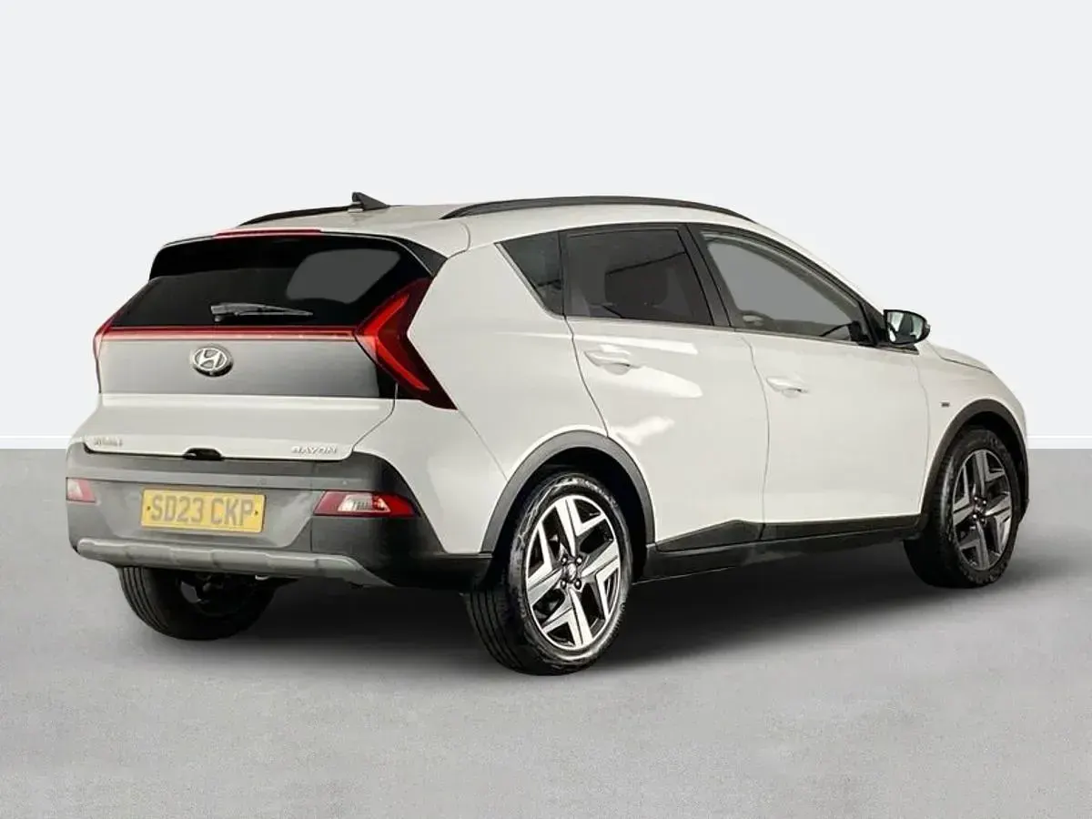 Used Hyundai Bayon Premium 2023 White SUV