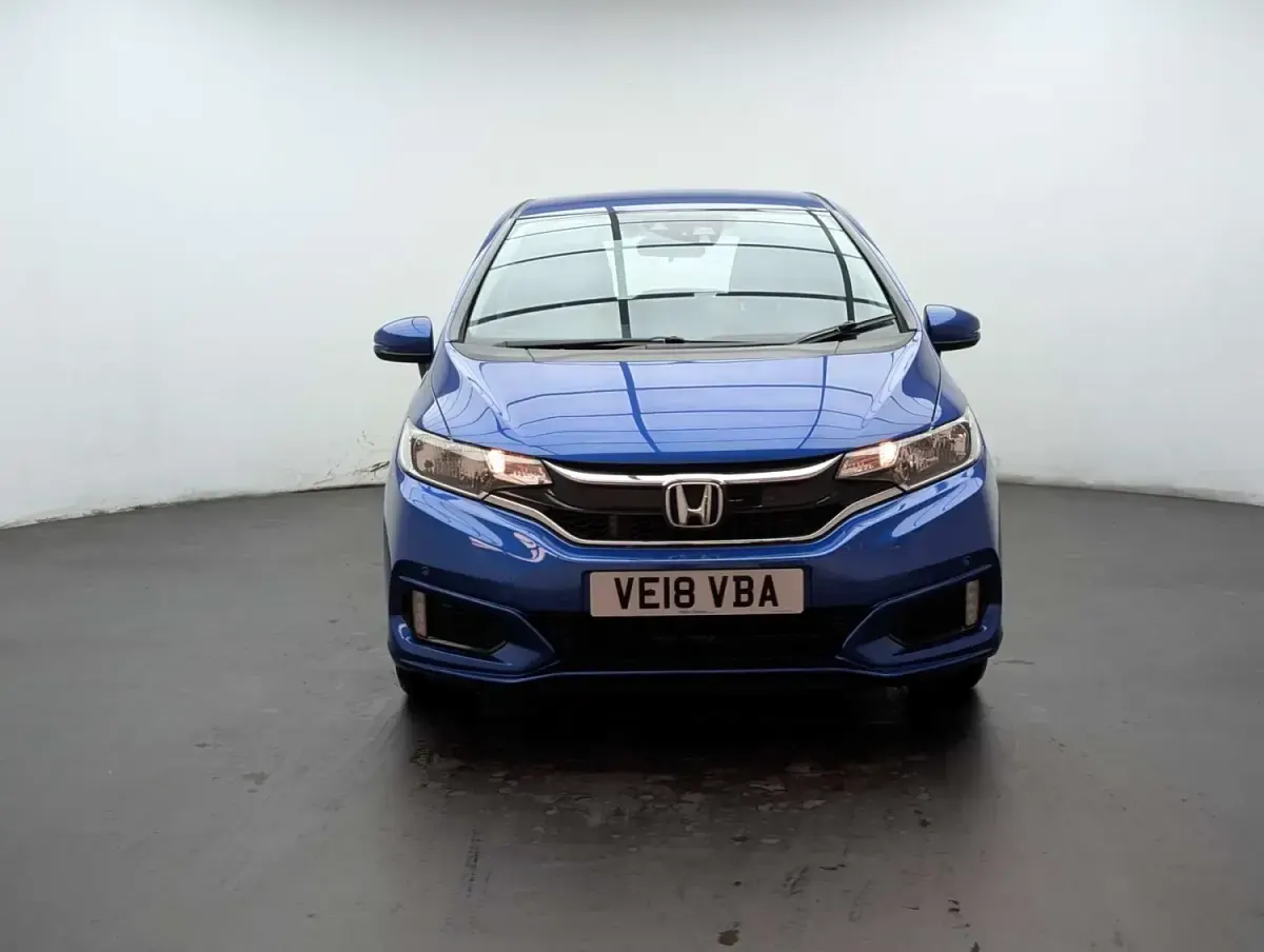 Używany Honda Jazz SE 102 KM (75 kW) 2018 Niebieski Hatchback