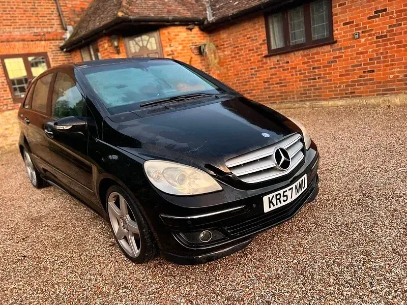 Used Mercedes B180 SE 2008 Black MPV