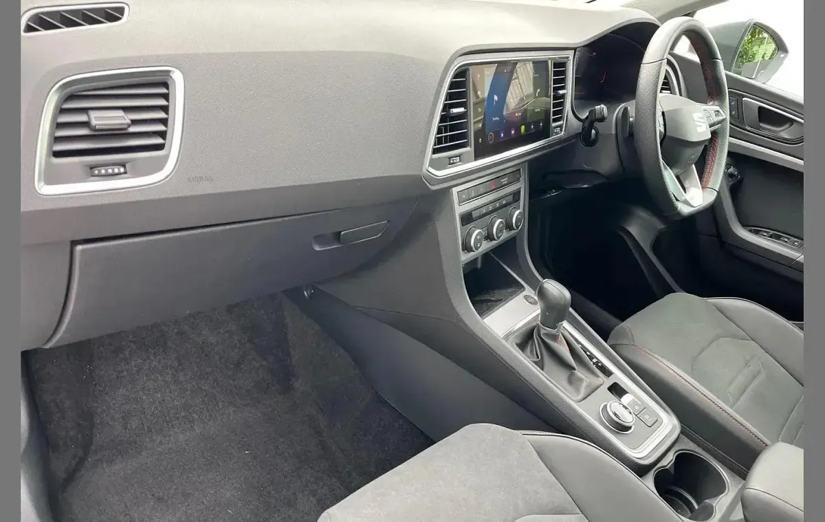 Used Seat Ateca FR 150 HP (110 kW) 2024 Grey SUV