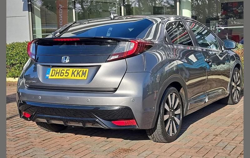 Used Honda Civic SR 139 HP (102 kW) 2016 Grey Hatchback
