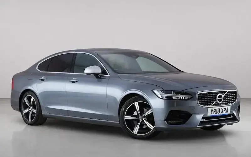 Used Volvo S90 R-Design 190 HP (139 kW) 2018 Sedan