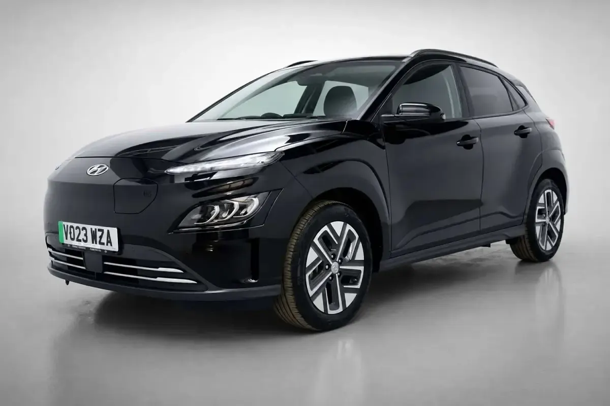 Used Hyundai Kona Premium 100 kW (136 HP) 2023 Black SUV