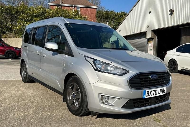 Used Ford Grand Tourneo Connect Titanium 120 HP (88 kW) 2020 Silver MPV