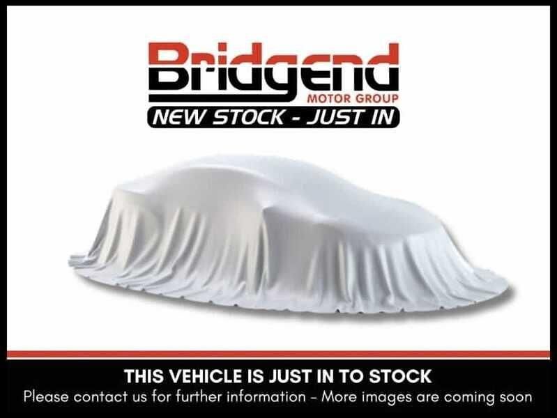 Used Vauxhall Astra Design Edition 2019 White Hatchback