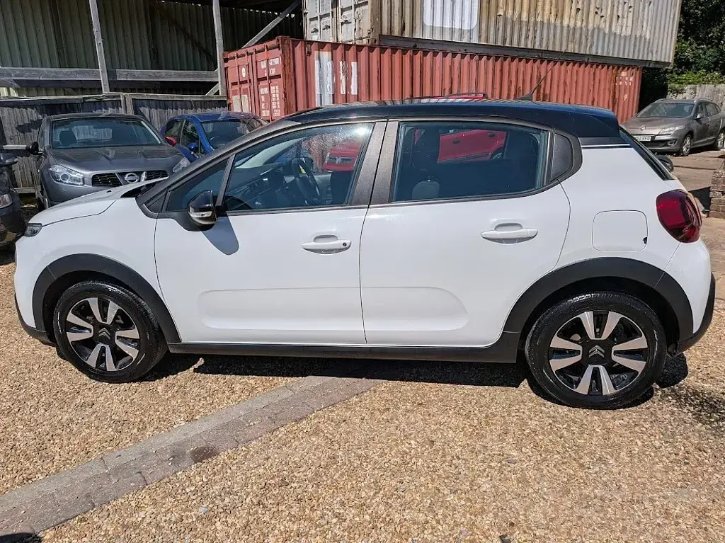 Used Citroën C3 Feel 2017 White Hatchback