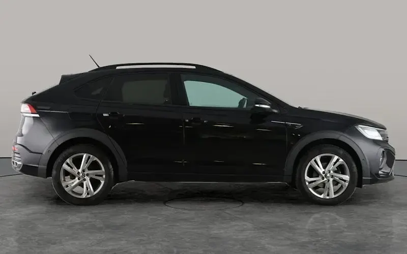 Used VW Taigo R-line 110 HP (80 kW) 2022 Black SUV
