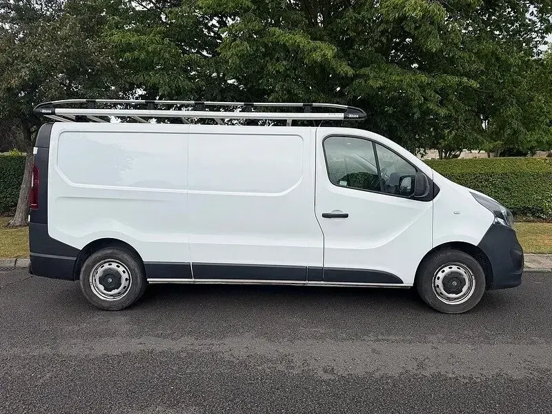 Used Vauxhall Vivaro 2018 White