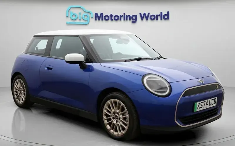 Used Mini Cooper Exclusive 160 kW (218 HP) 2024 Hatchback