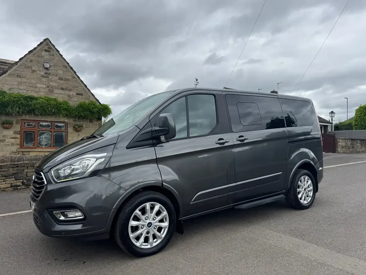 Used Ford Tourneo Custom Titanium 2019 Grey Van