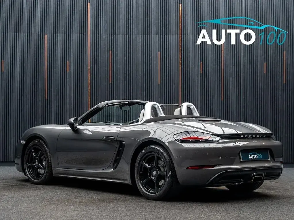 Used Porsche 718 Boxster 300 HP (220 kW) 2016 Grey Cabriolet