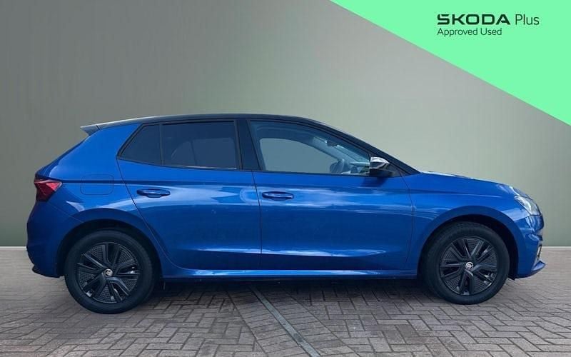 Used Skoda Fabia Colour Edition 95 HP (69 kW) 2024 Hatchback