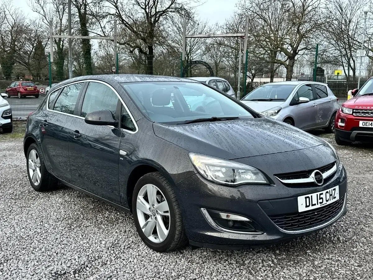 Gebraucht Vauxhall Astra SRi 2015 Grau Kleinwagen