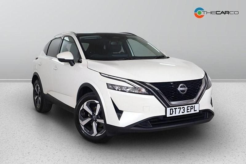 Used Nissan Qashqai N-Connecta 2024 White SUV