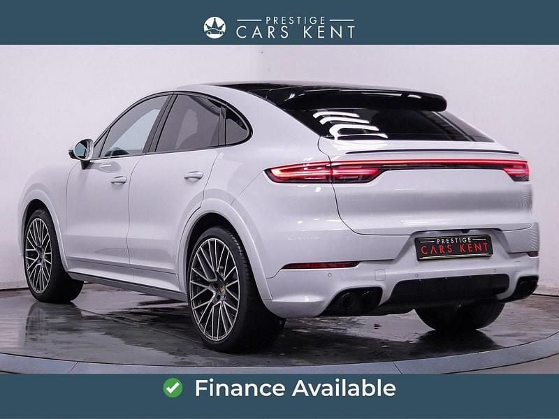 Used Porsche Cayenne 340 HP (250 kW) 2021 White SUV