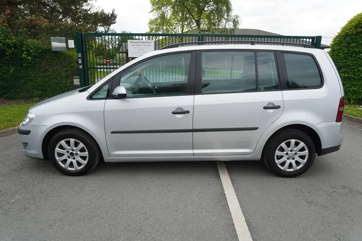Used VW Touran S 105 HP (77 kW) 2008 Silver MPV