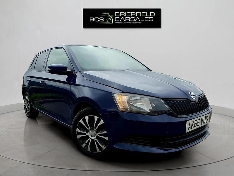 Used Skoda Fabia 60 HP (44 kW) 2015 Blue Hatchback