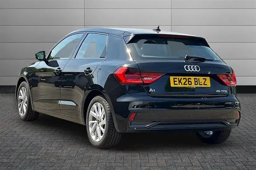 Usado Audi A1 Sport 95 HP (69 kW) 2026 Preto SUV