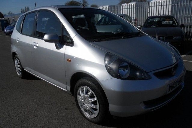 Begagnad Honda Jazz 2003 Halvkombi