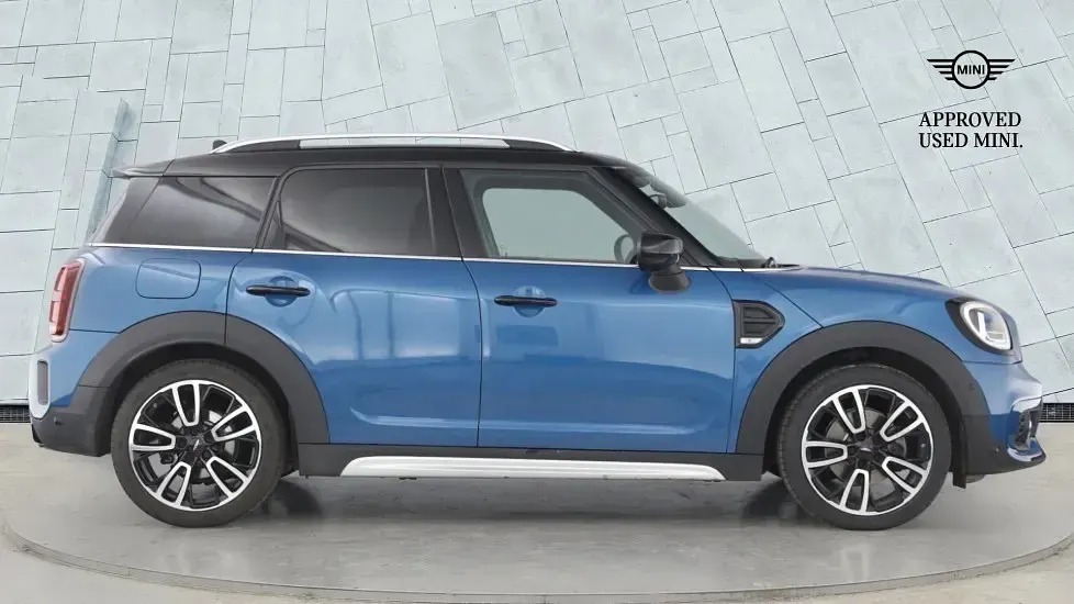 Used Mini Cooper Countryman Sport 134 HP (98 kW) 2022 Blue SUV