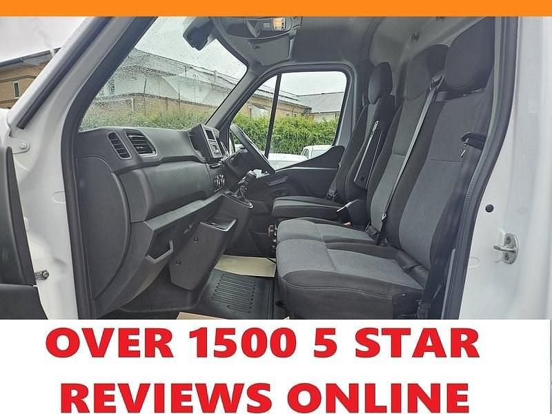 Used Renault Master Business 150 HP (110 kW) 2021 White MPV