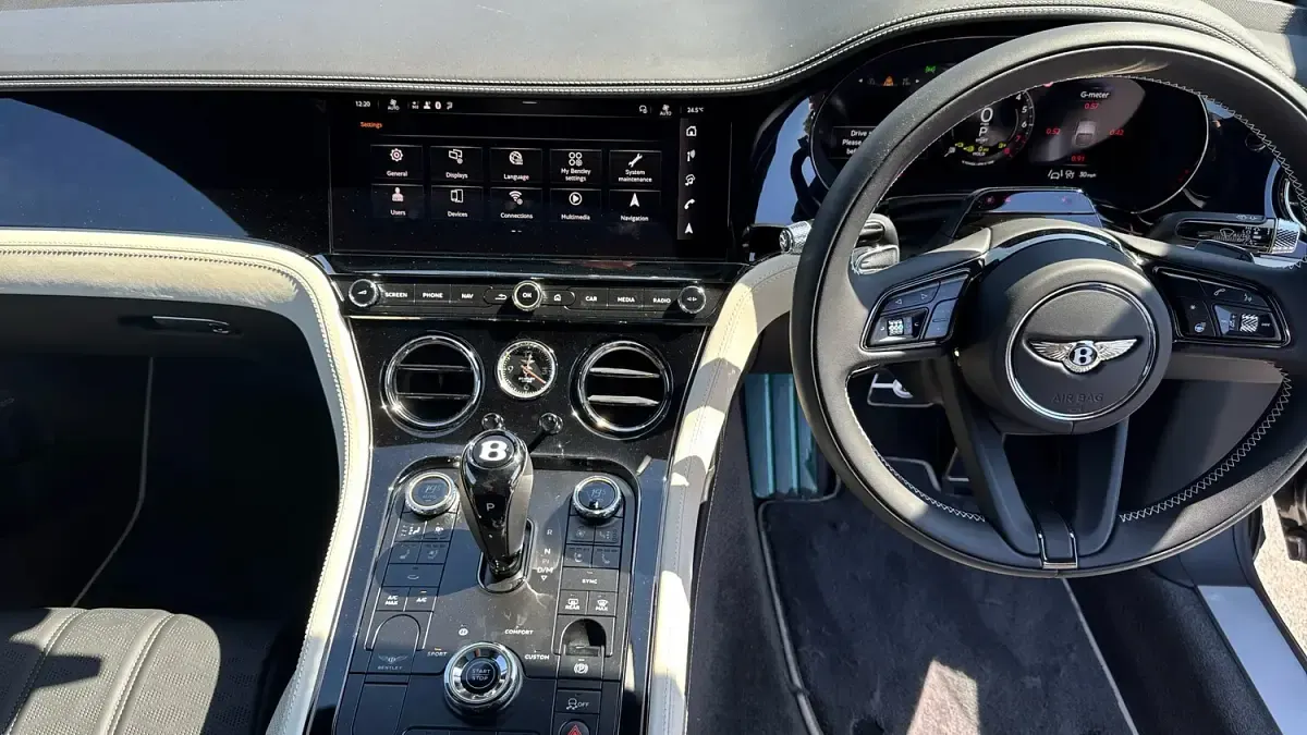Used Bentley Continental 680 HP (500 kW) 2026 Grey Coupe
