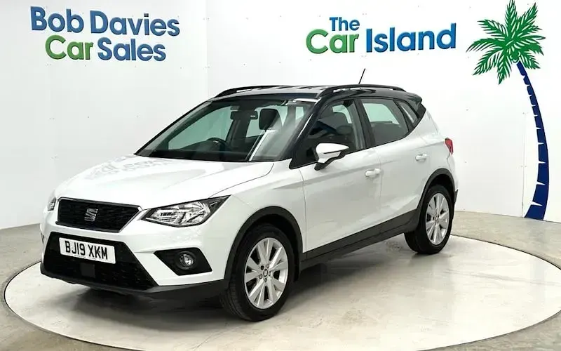 Used Seat Arona SE Technology 116 HP (85 kW) 2018 White SUV