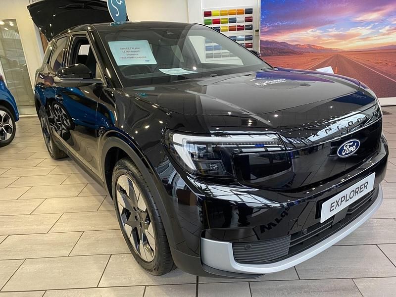 New 2026 Ford Explorer Premium SUV | £48,629 - Image 1/4
