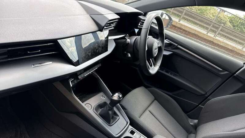 Image 2/4