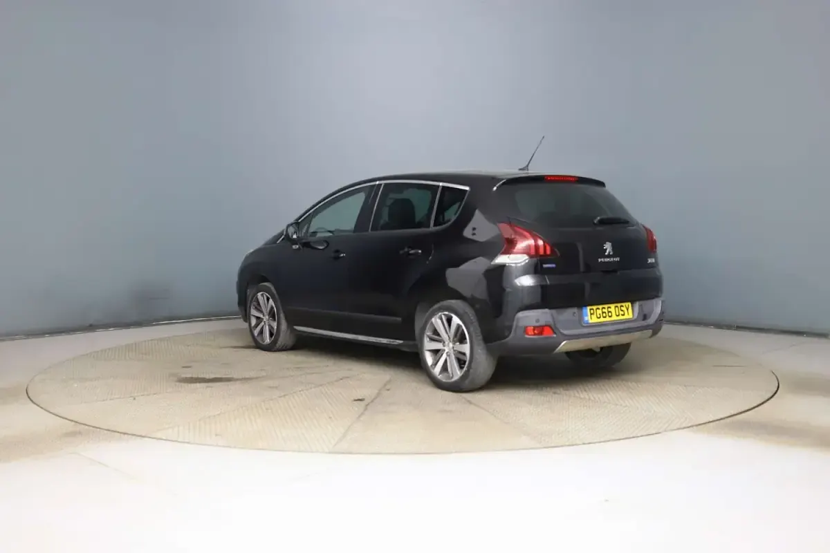Used Peugeot 3008 Allure 120 HP (88 kW) 2016 Black SUV