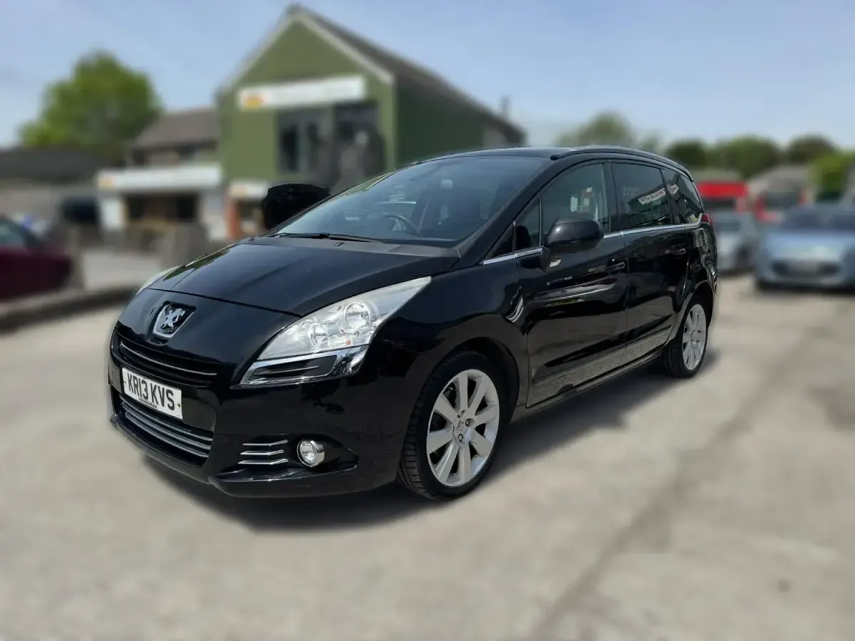 Used Peugeot 5008 Allure 150 HP (110 kW) 2013 Black MPV