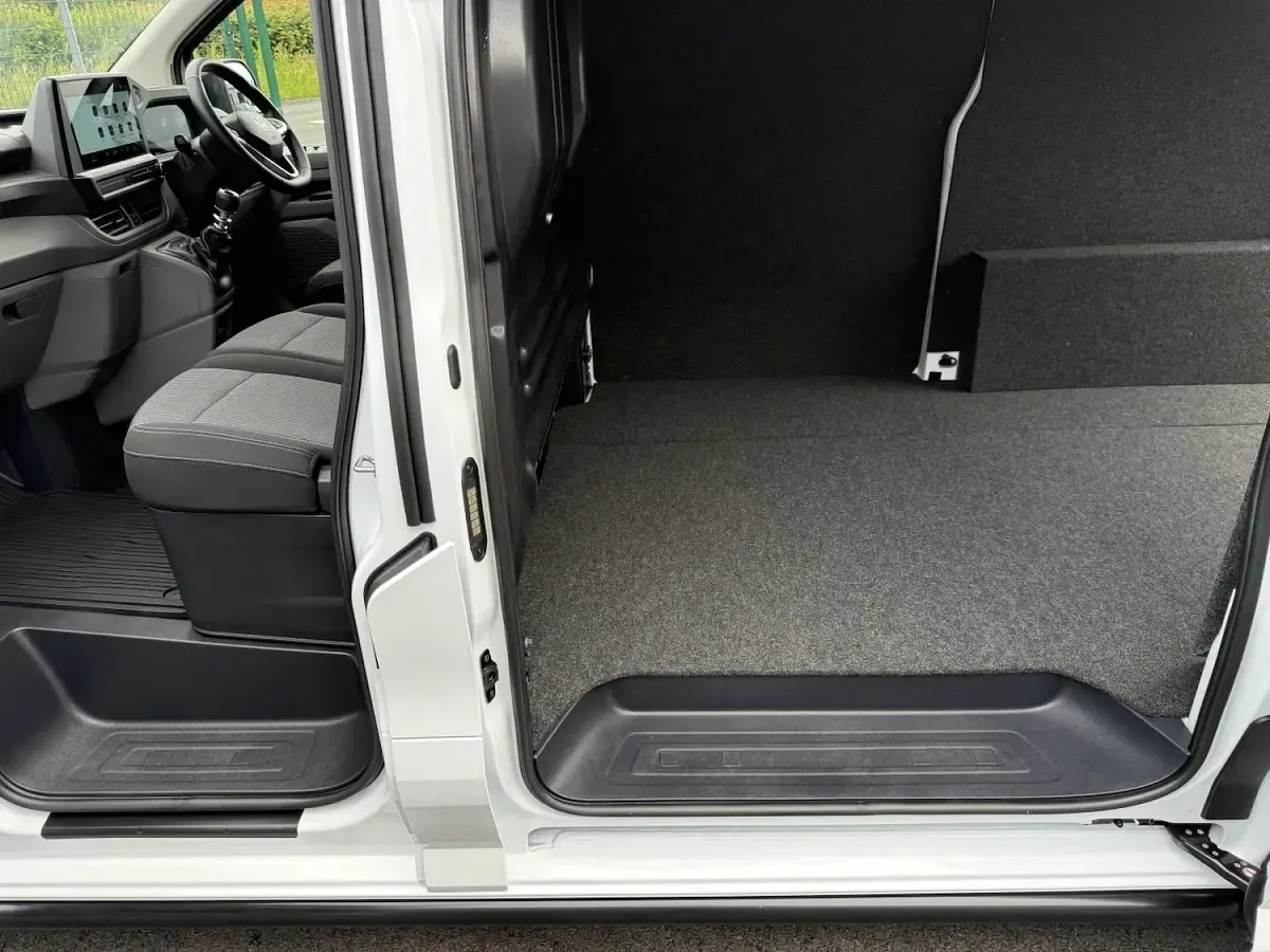Used VW T7 2025 White Van