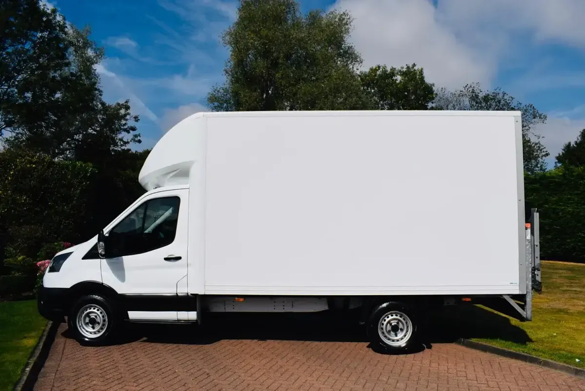 Used Ford Transit S 130 HP (95 kW) 2021 White Cabriolet