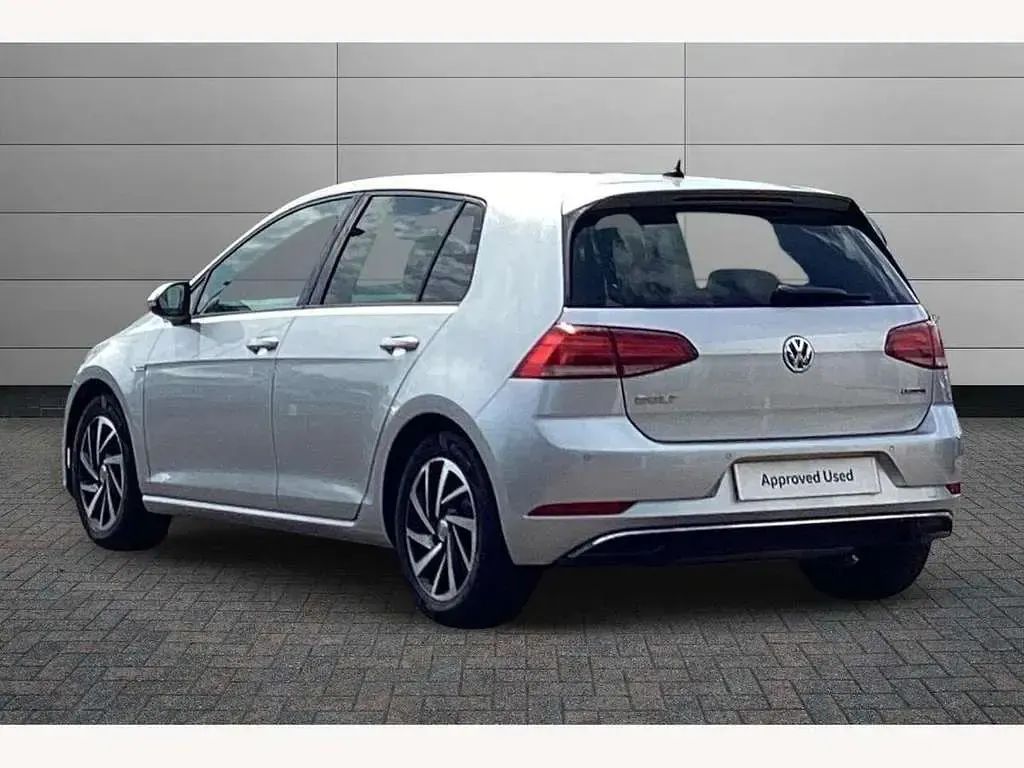 Used VW Golf VII Edition 130 HP (95 kW) 2020 Silver Hatchback