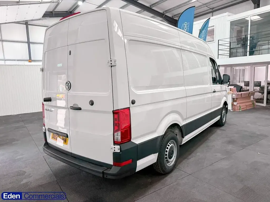 Used VW Crafter Trendline 140 HP (102 kW) 2023 White Van