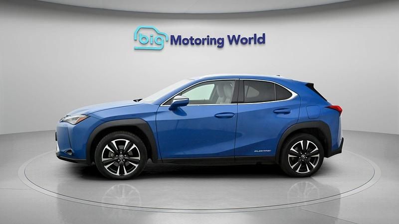 Used Lexus UX 300e 147 kW (201 HP) 2021 SUV