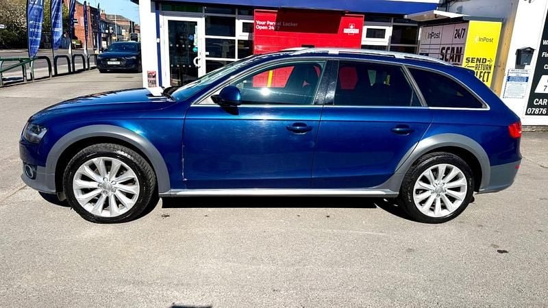 Begagnad Audi A4 Allroad 2013 Blå Kombi