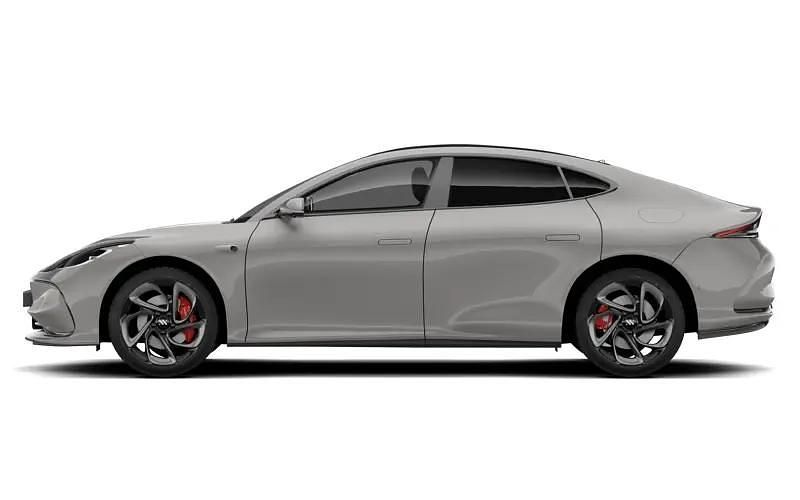 Usado MG IM5 216 kW (295 HP) 2026 Citadino